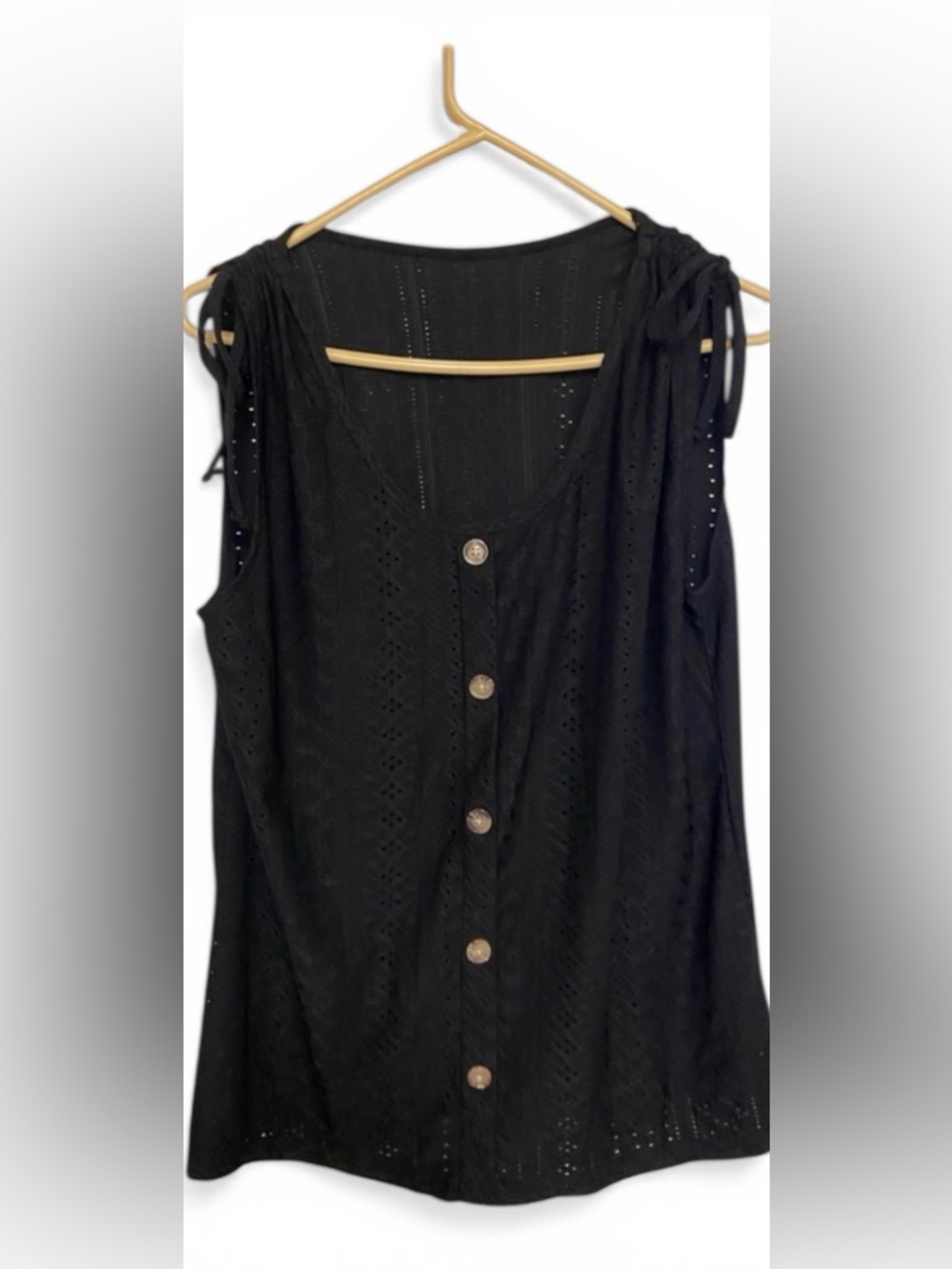 Amazon Black Button-Front Sleeveless Eyelet Tank with Tie Shoulders